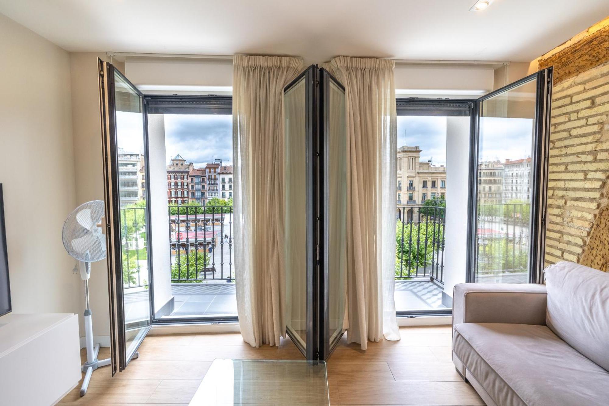 Tuapartamento Gran Boutique - Centro Ciudad Plaza Del Castillo Appartement Pamplona Buitenkant foto